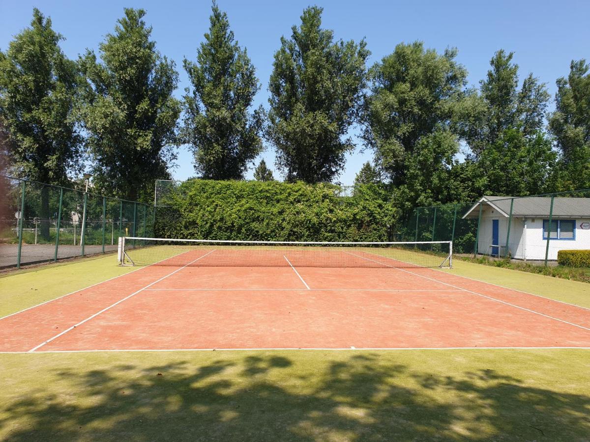 Lovely Bungalow 8P Close To Beach And Amsterdam Opmeer Kültér fotó